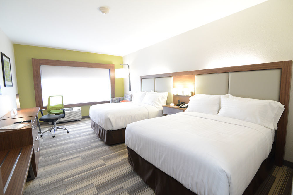 Holiday Inn Express & Suites Chicago North Shore - Niles By Ihg Exterior foto